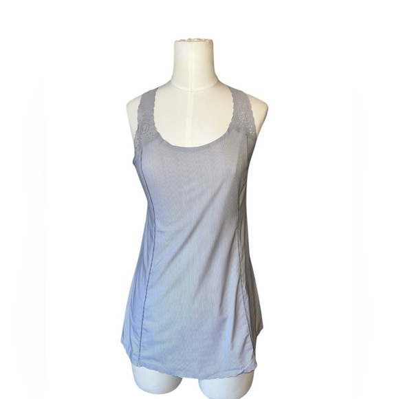 LULULEMON Womens Run A Marathon Laser Cut Lightweight Wee Stripe Singlet Sz 6 - Picture 2 of 8